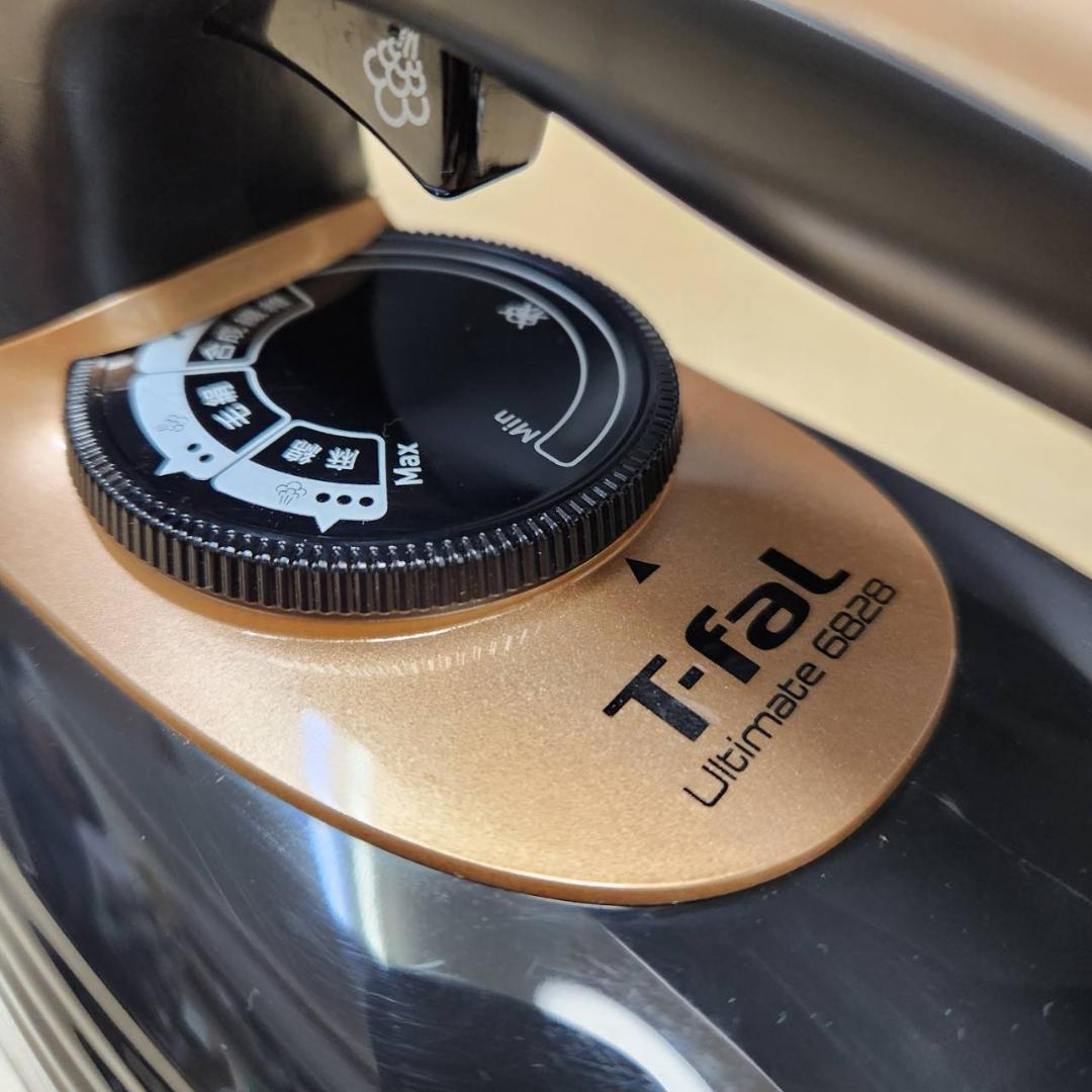 ★T-fal　アルティメット スチームアイロン FV6828