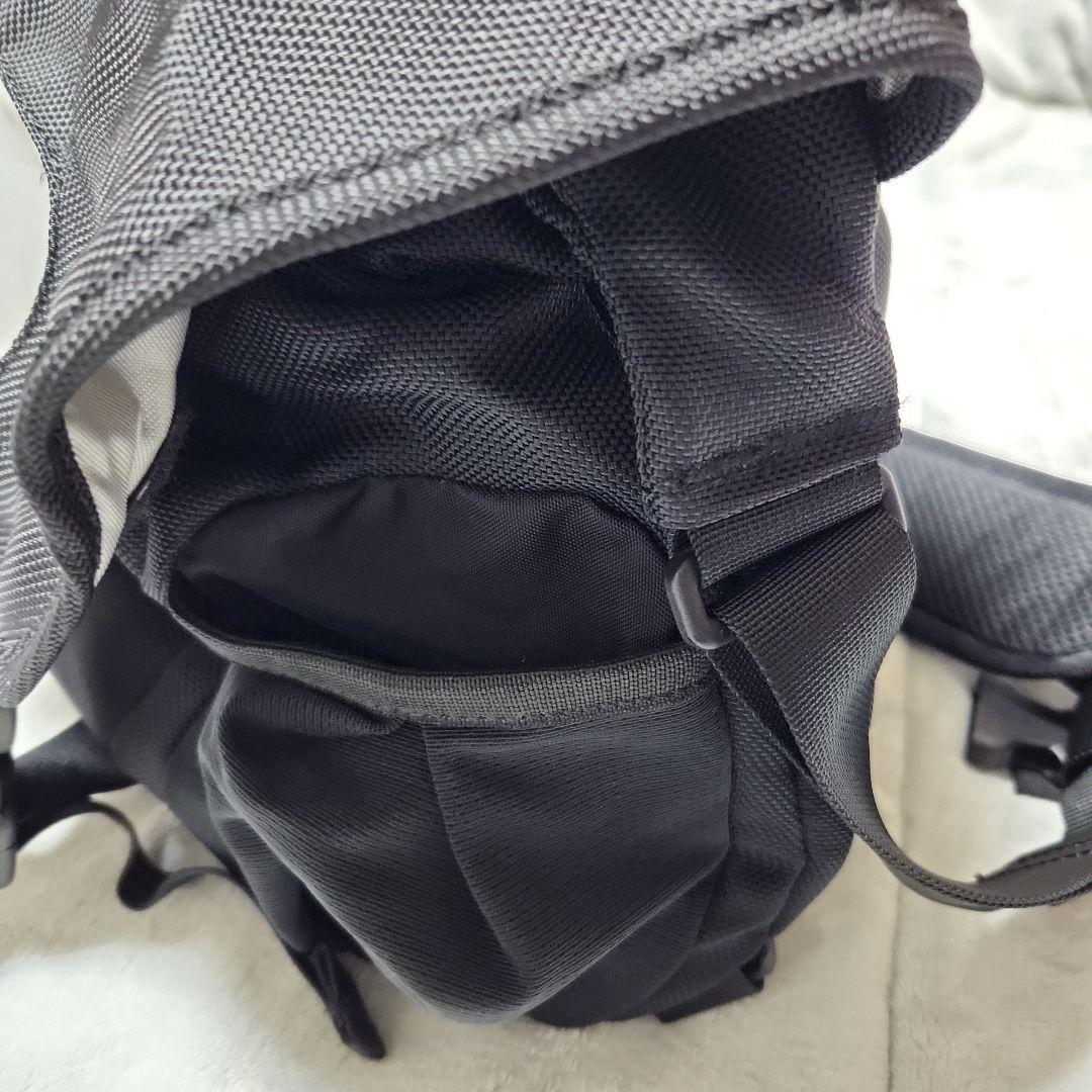 patagonia ブラック メッセンジャーバッグ　ハーフマス