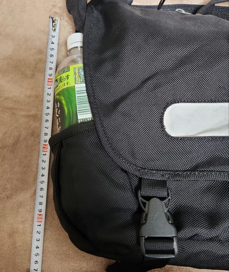 patagonia ブラック メッセンジャーバッグ　ハーフマス