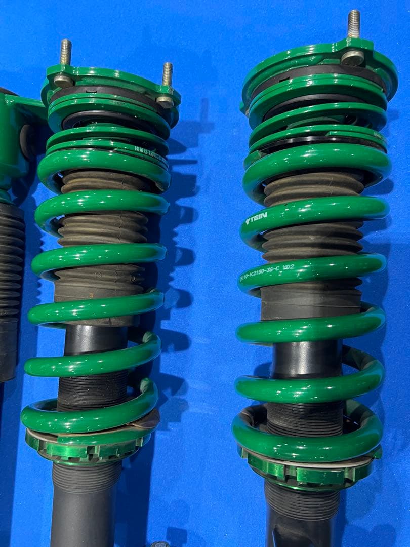 テスラ モデルＹ TEIN FS2 美品中古