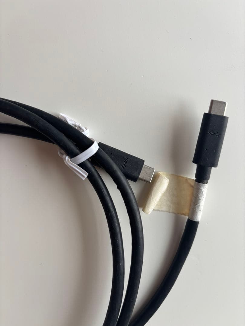 ASUS ZenScreen MB16ACVポータブルUSB液晶ディスプレイ