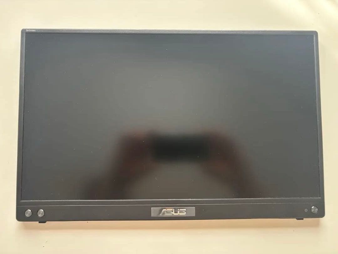ASUS ZenScreen MB16ACVポータブルUSB液晶ディスプレイ