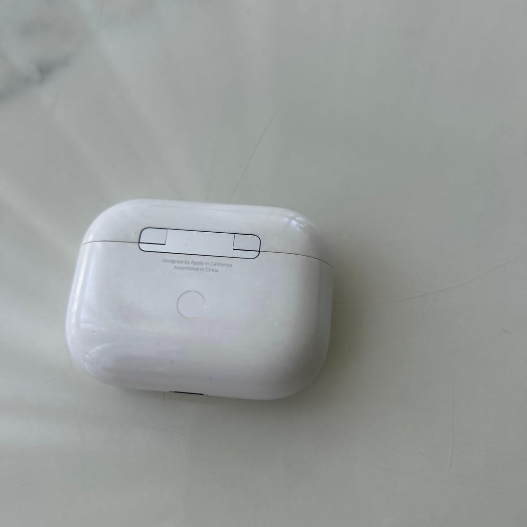 AirPods Pro 第2世代　充電ケースはジャンク