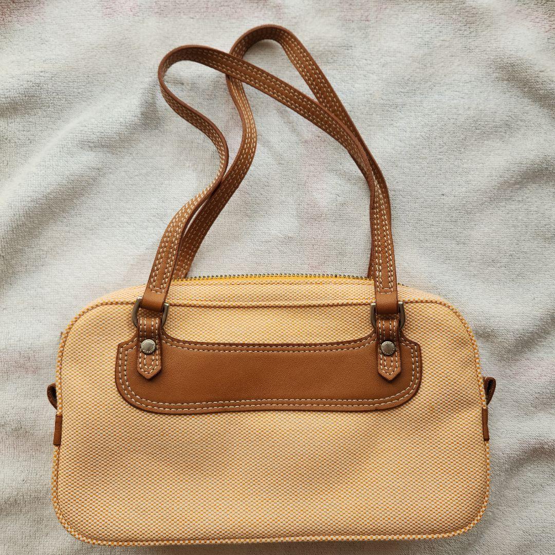 バーバリーブルーレーベルハンドバック