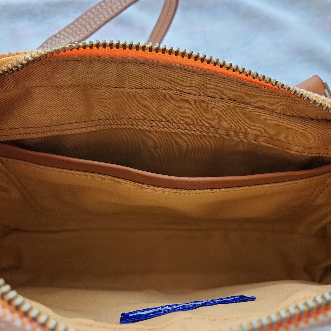 バーバリーブルーレーベルハンドバック