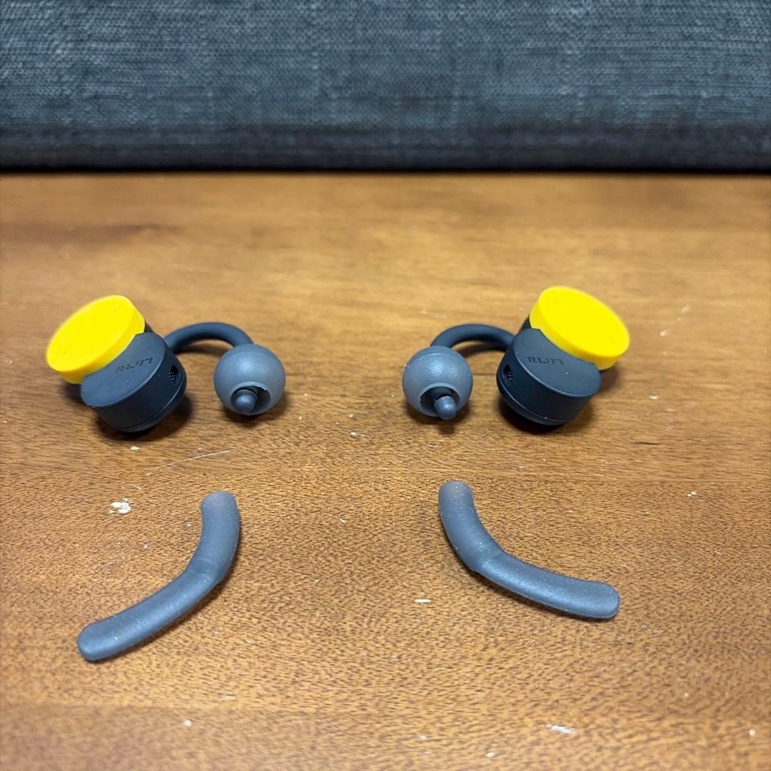 イヤホン nwm DOTS