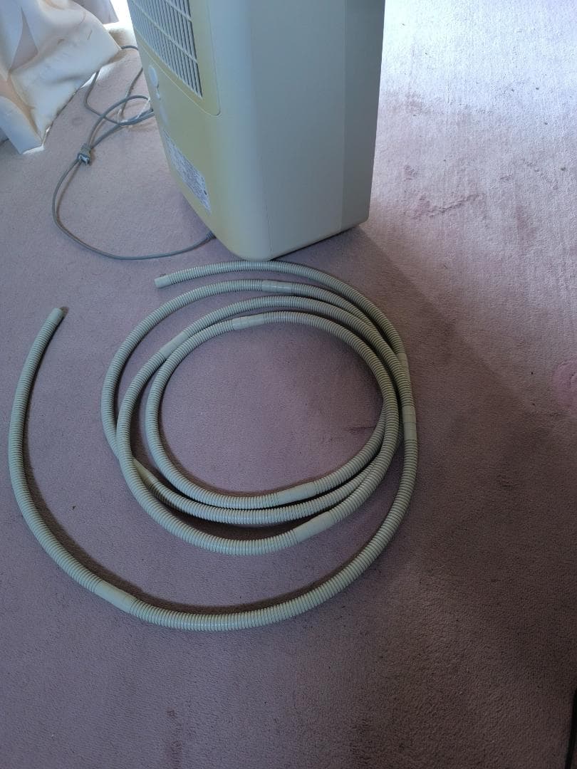 【美品】SHARP シャープ 衣類乾燥除湿機 CV-N120-W 2022年製