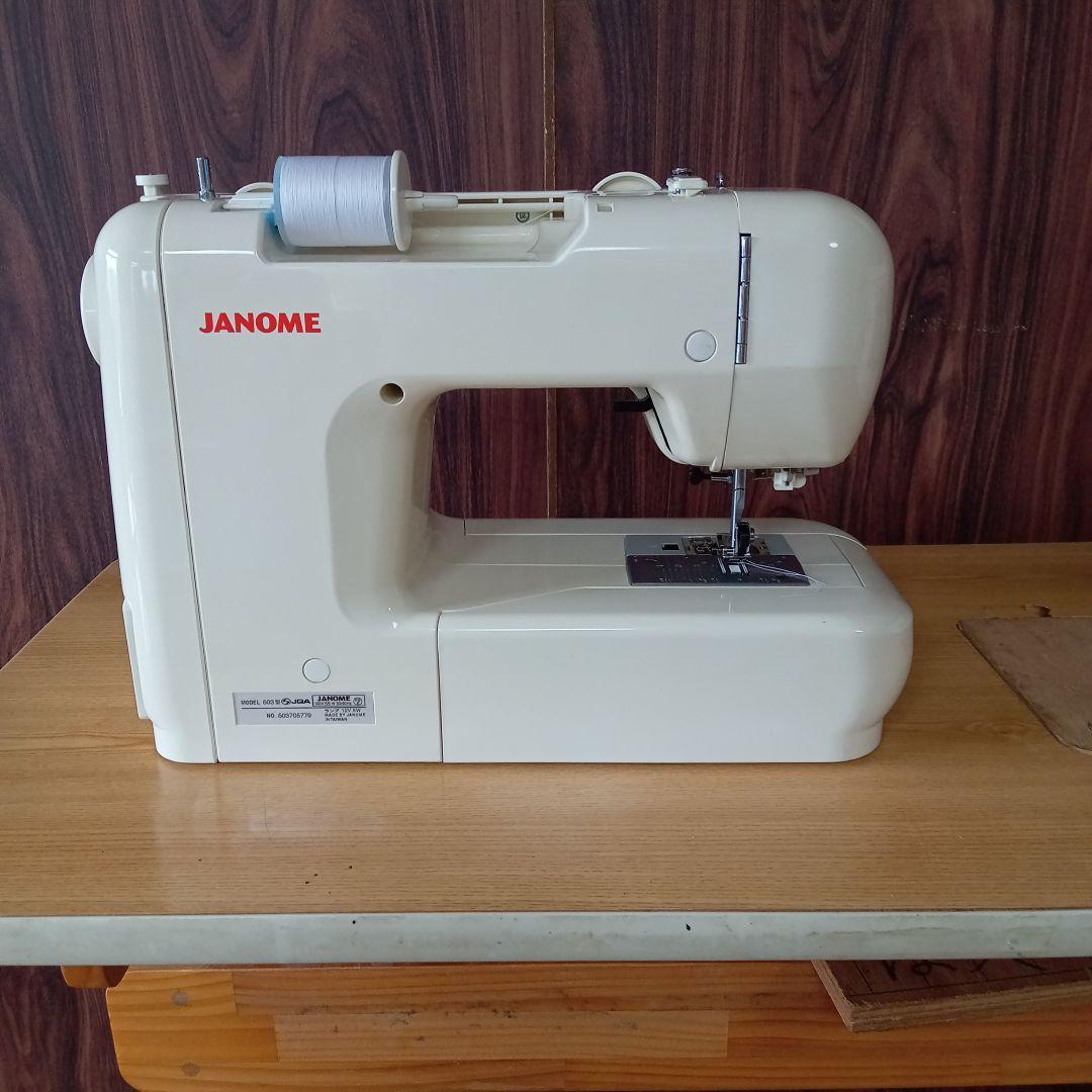 ジャノメ電子ミシン本体　分解メンテナンス済み　フットコントローラー付き