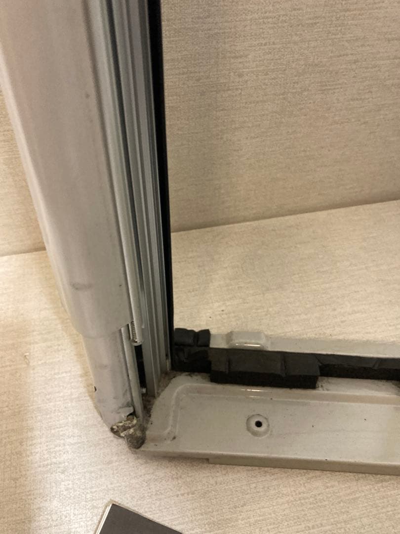 2022年製　TOYOTOMI TIW-A160M 窓用エアコン