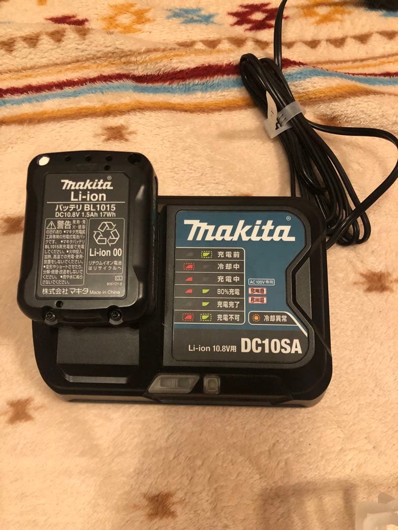 Makita CL106FD スティッククリーナー本体