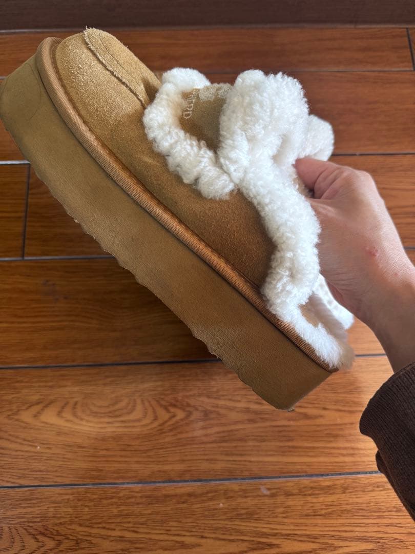 UGG ムートンサンダル/スリッパ 23.5〜24.5cm目安