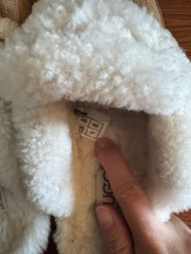 UGG ムートンサンダル/スリッパ 23.5〜24.5cm目安