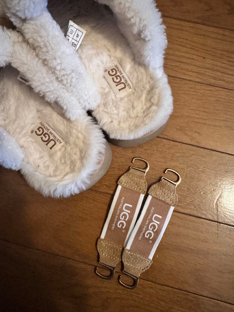 UGG ムートンサンダル/スリッパ 23.5〜24.5cm目安
