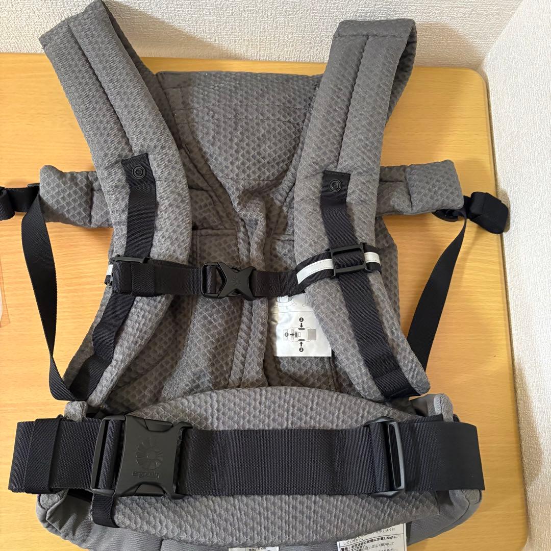 エルゴベビー オムニブリーズ グラファイトグレー 抱っこ紐