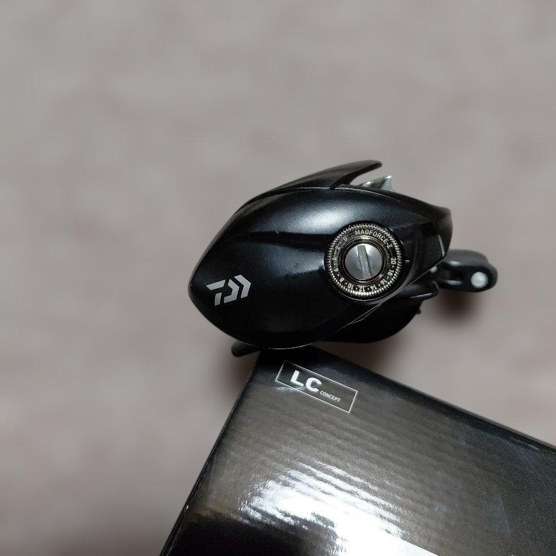 f*w様 24 TATULA TW 100XHL レフトハンドル 8.1 タトゥ