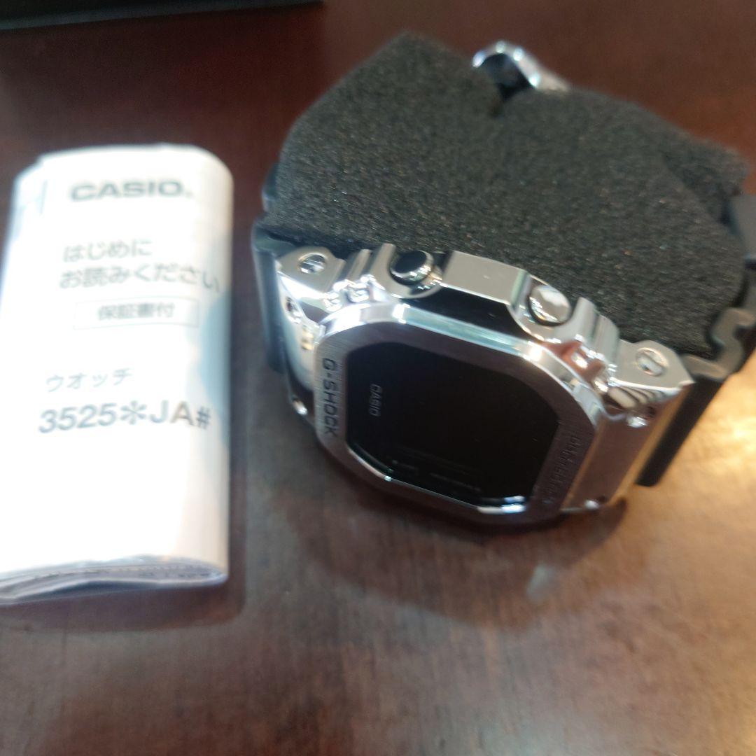 CASIO G-SHOCK メタルデジタル腕時計 ブラックGM-5600U