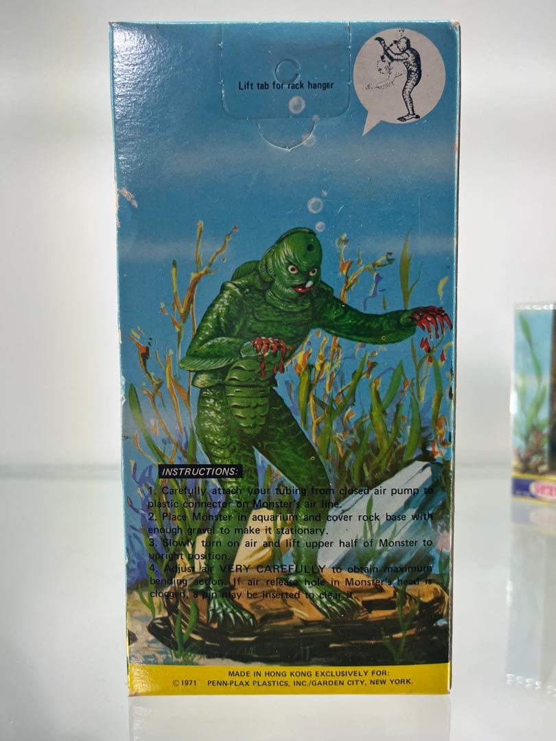 1970年代Penn-Plax社 大アマゾンの半魚人 と沈没船