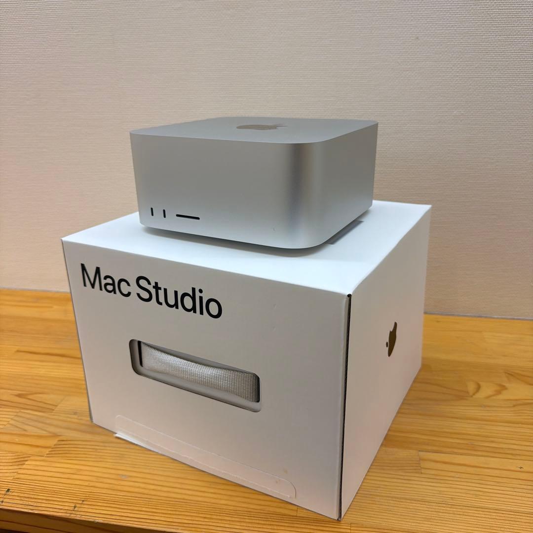 Mac Studio M1 Maxチップ／32GBメモリ／512GB SSD