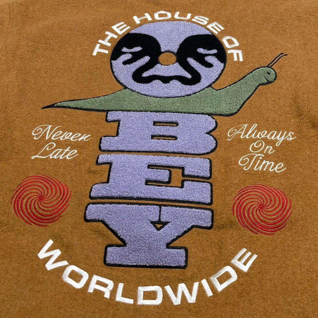 オベイ OBEY ウール混 スタジャン ブルゾン ビッグ刺繍 裏地キルティング
