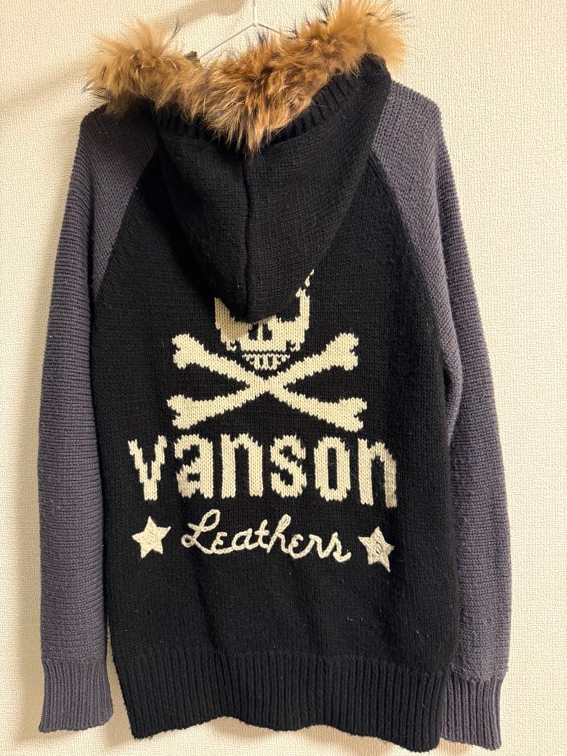 vanson スカルデザイン フード付きニットパーカー L