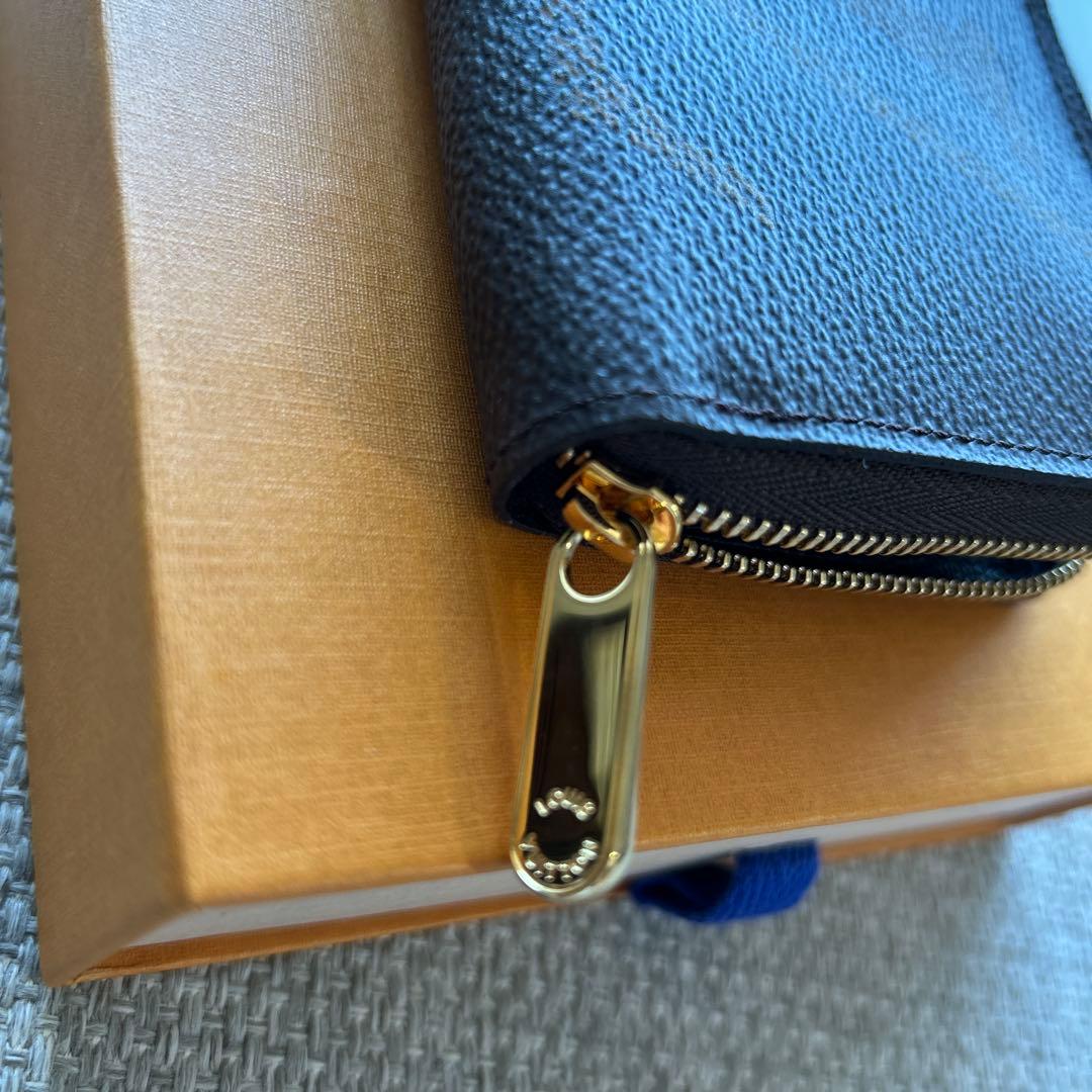 LOUIS VUITTON モノグラムジャイアントジッピーパース 財布