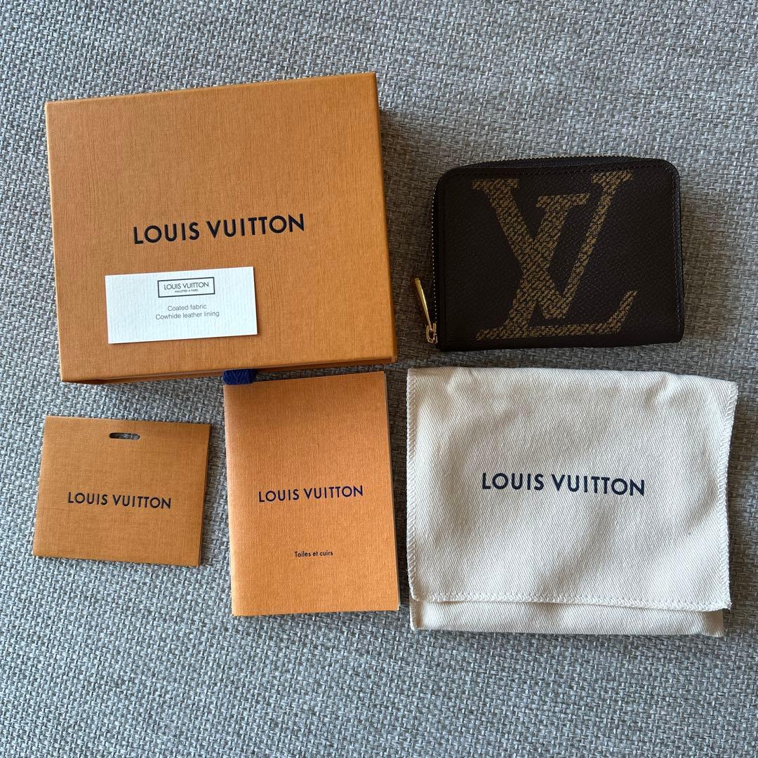 LOUIS VUITTON モノグラムジャイアントジッピーパース 財布
