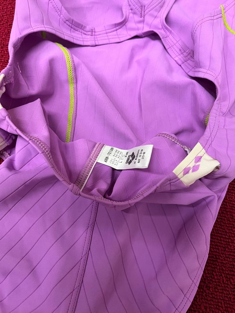 アリーナ水着サイズL競泳水着ハイレグ縦線ツルテカ生地