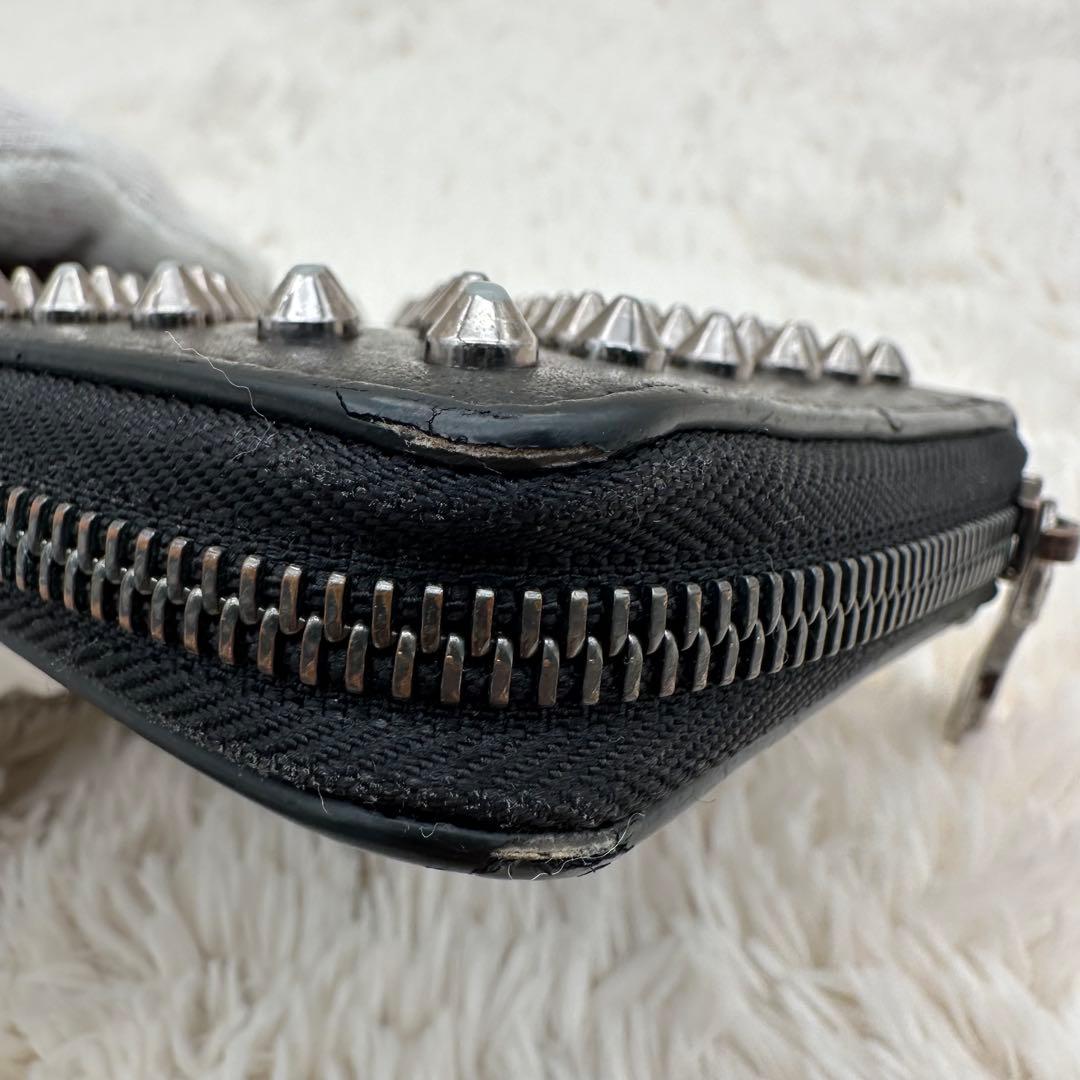 ✨美品✨ルブダン　長財布　ラウンドジップ　スタッズ　パネトーネ　レザー　黒