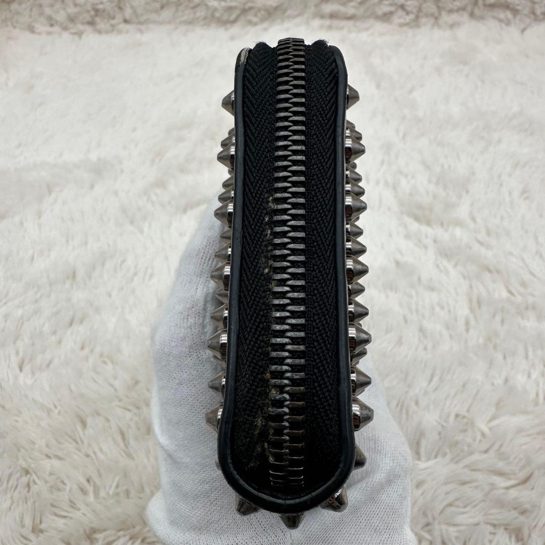 ✨美品✨ルブダン　長財布　ラウンドジップ　スタッズ　パネトーネ　レザー　黒