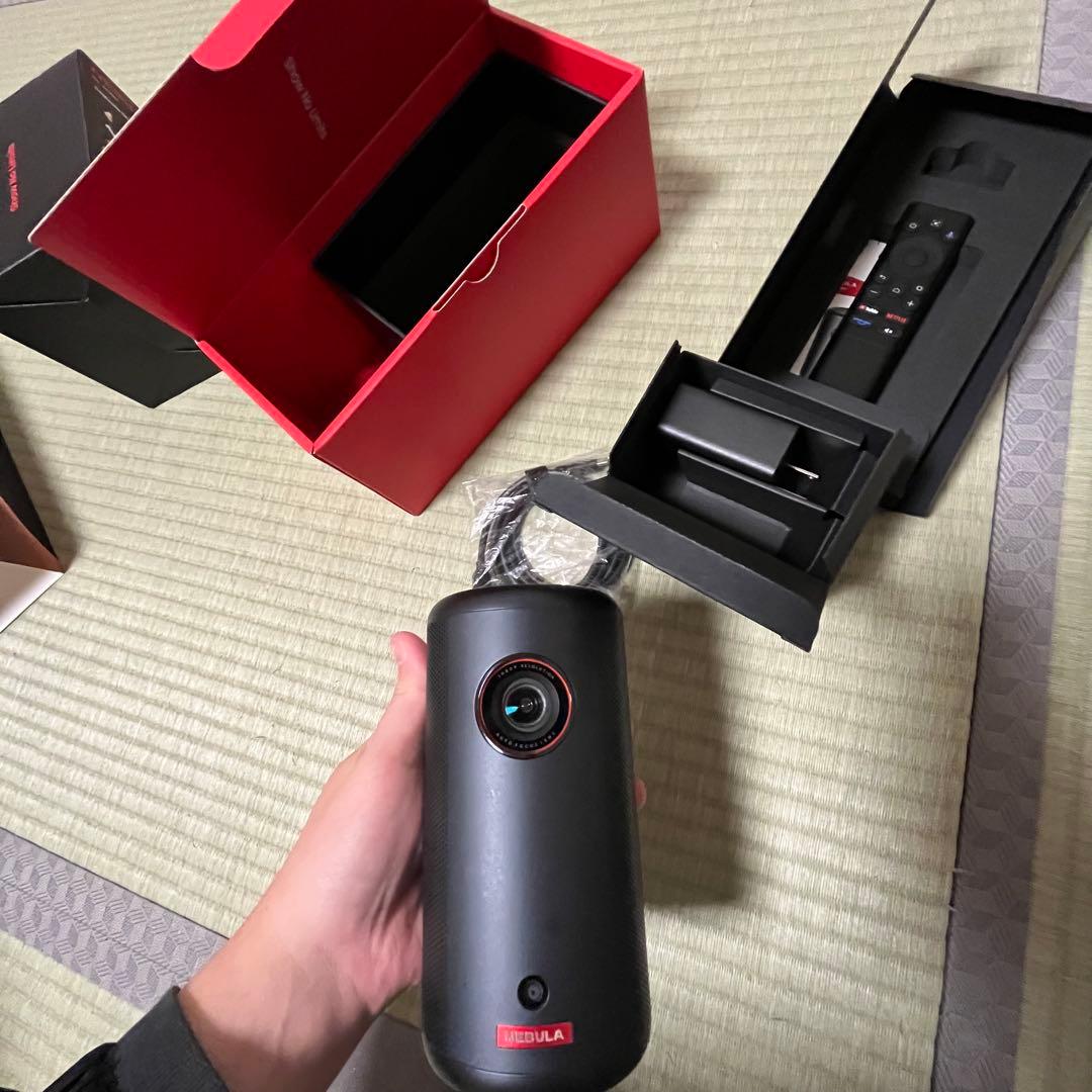 NEBULA Pocket Cinema 本体 + スタンド