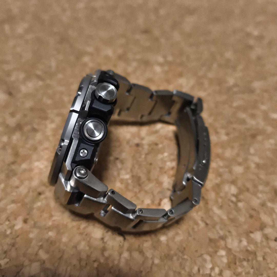 GST-B100 画面保護ガラス装着