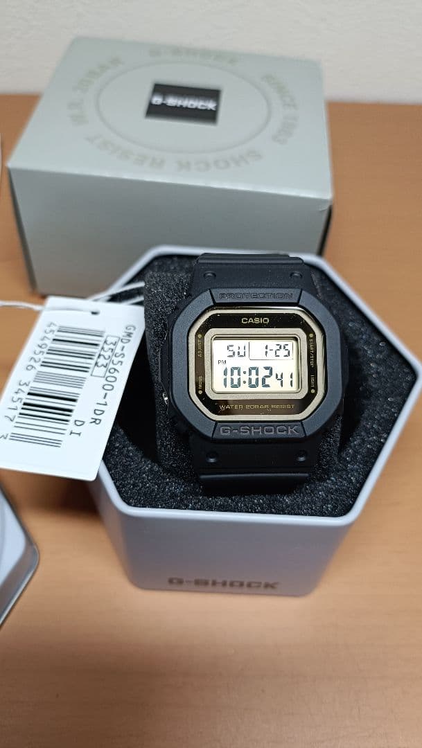 【未使用品】G-SHOCK GMD-S5600-1DR