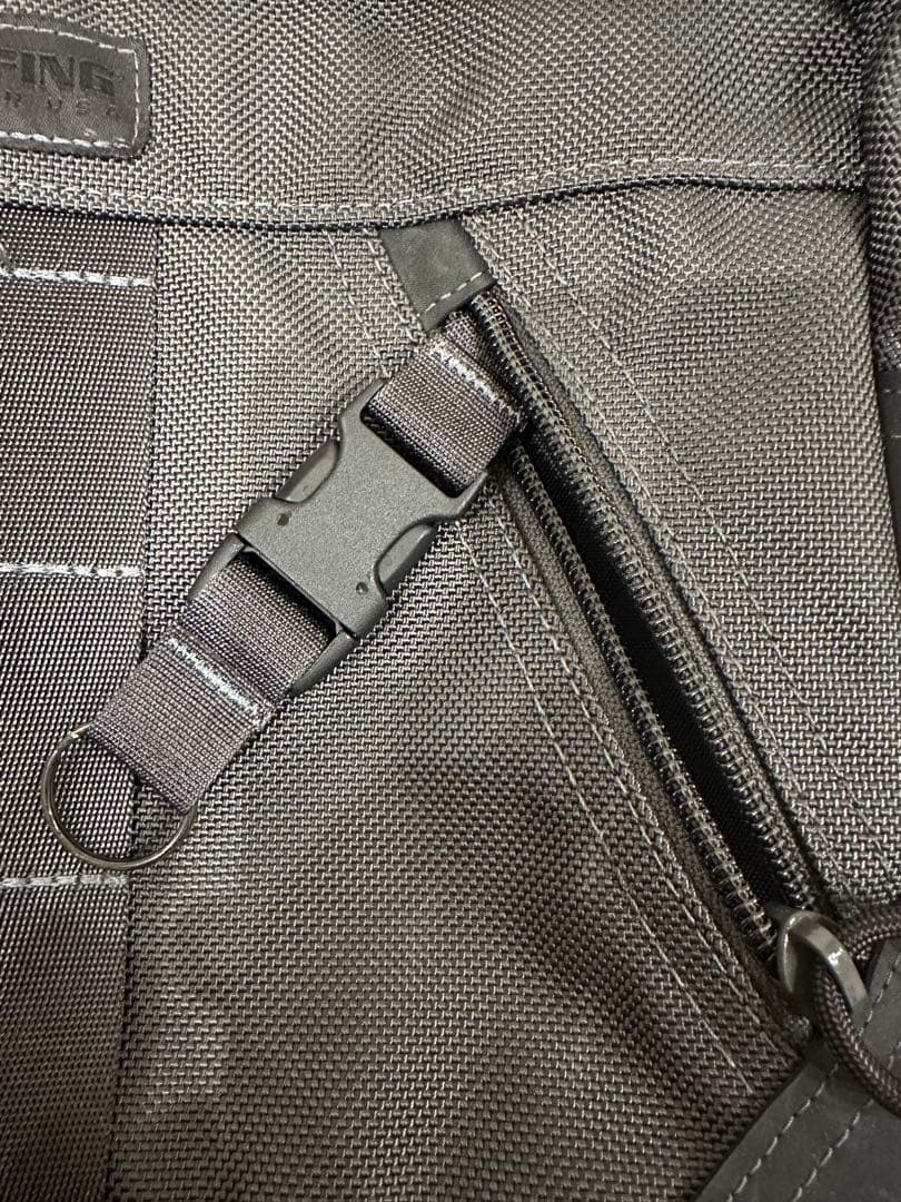 ⭐︎廃番⭐︎BRIEFING DELTA SLASHER S 【STEEL グレー】