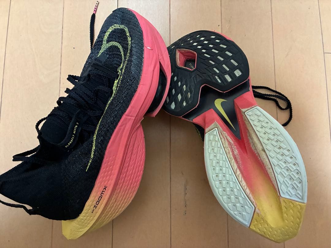 ナイキランニングシューズ3足 23.5cm αフライ2／ズームFLY5／ライバル