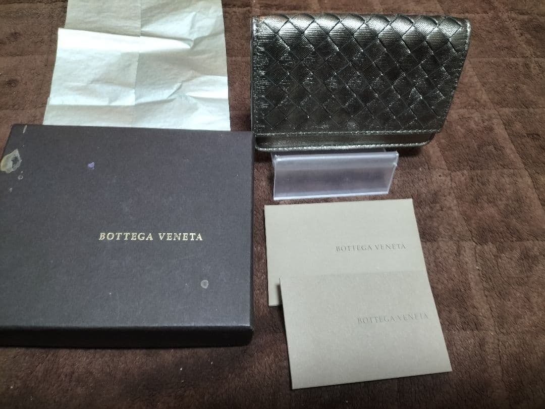 Bottega Veneta メタリックグレー 名刺入れ