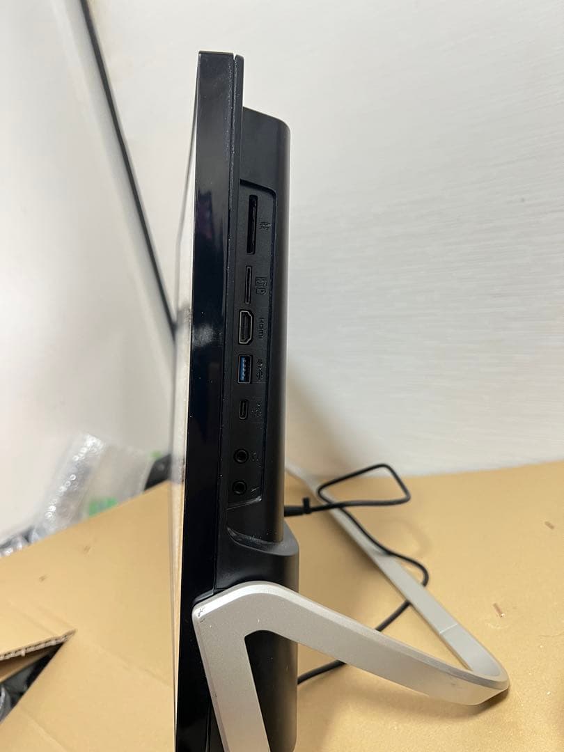 Windowsデスクトップ Fujitsu Core i7 7700HQ ram 8Gb ssd128Gb