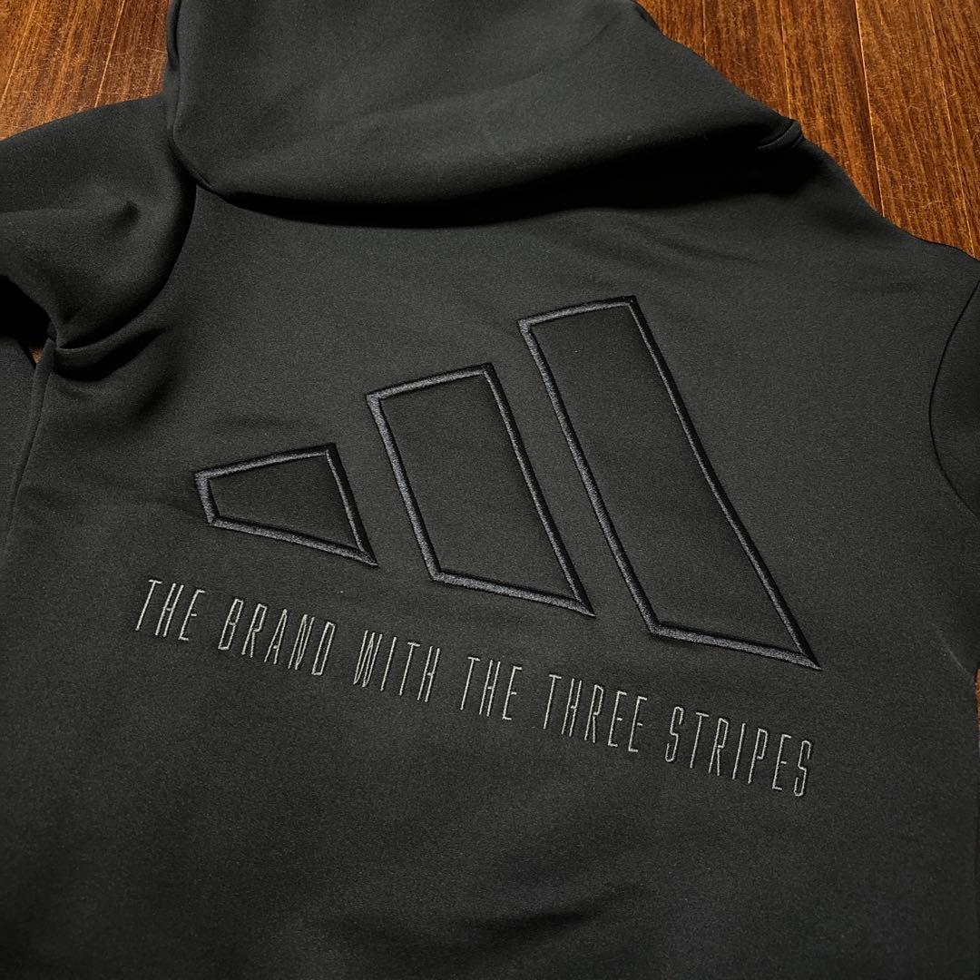 新品 ゴルフウェア アディダス チェックスカート ビックロゴフーディー パーカー