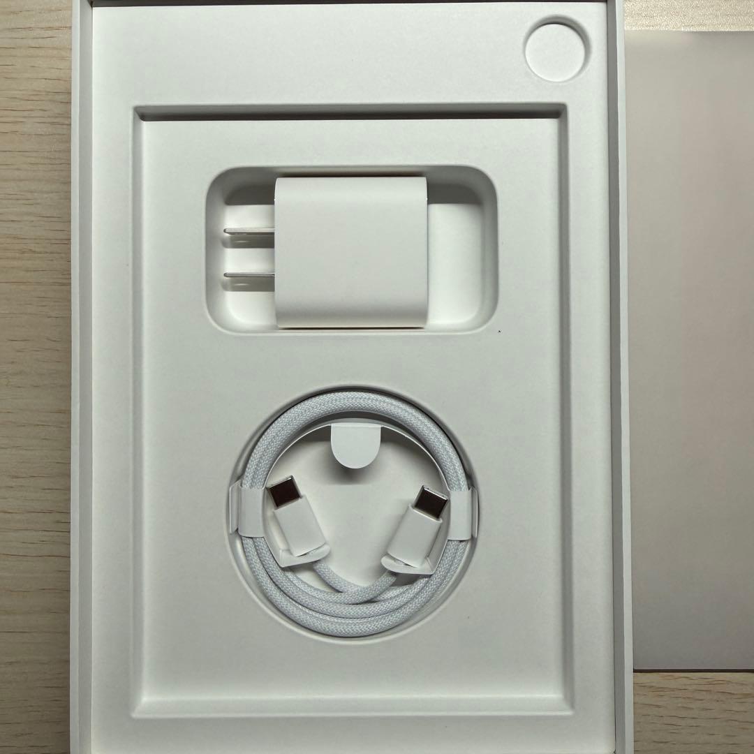 【美品】 iPad mini 第7世代128GB ブルー+ケースおまけ