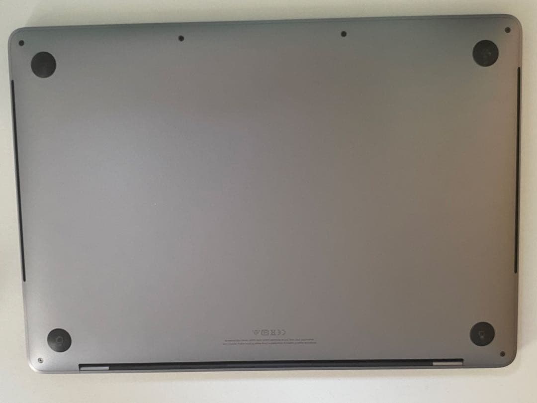 24時までMacBook Pro Corei7 / メモリ32GB / SSD1