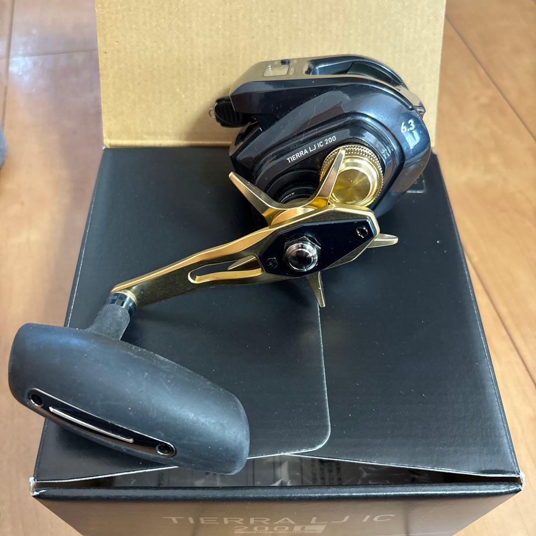 ぽすぽす　ティエラ LJ IC 200L 左ハンドル