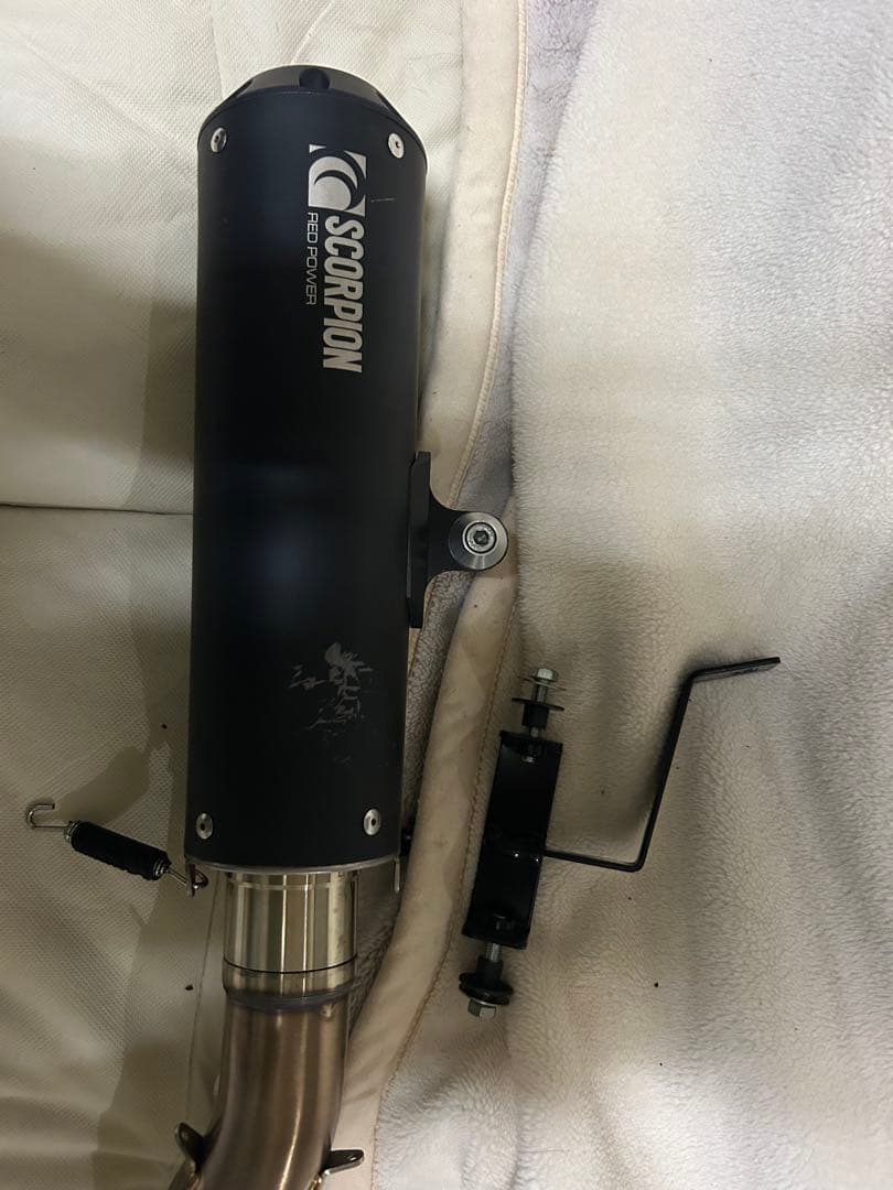 z650RS SCORPION マフラー　全年式対応加工あり。