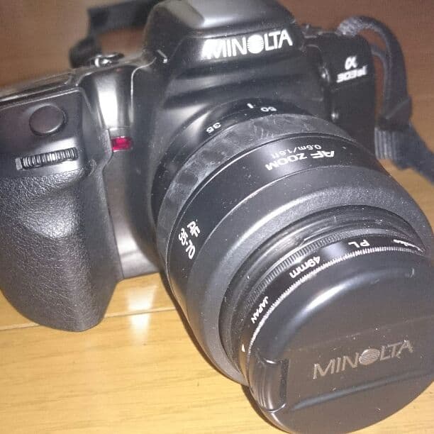 MINOLTA α-303si