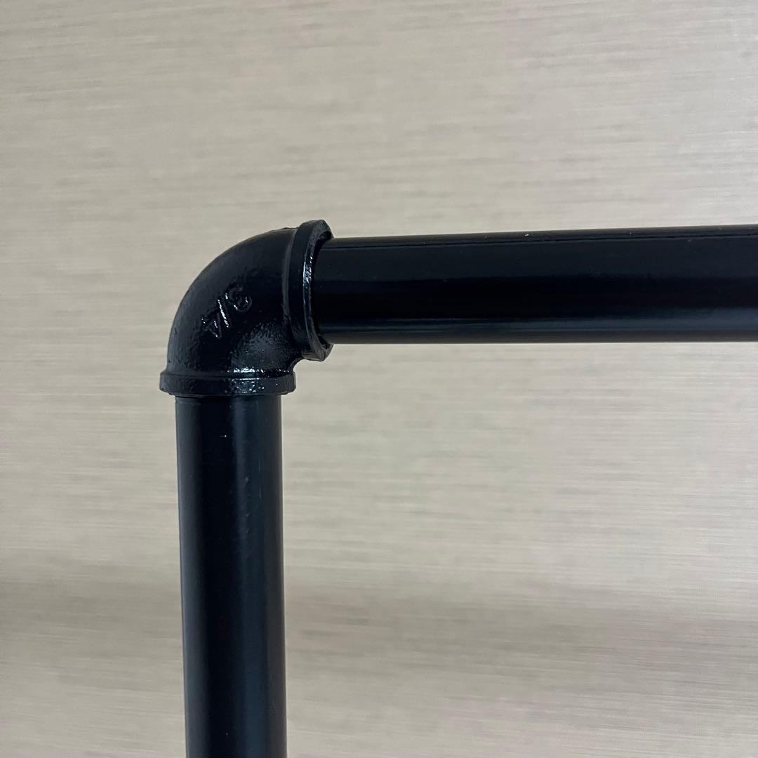 ハンガーラック ガス管 水管 アイアン パイプ 黒　頑丈 アンティーク