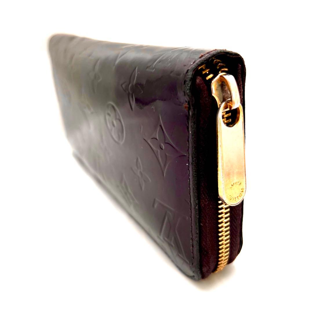 ルイヴィトン ヴェルニ アマラント ジッピーウォレット モノグラム M93522