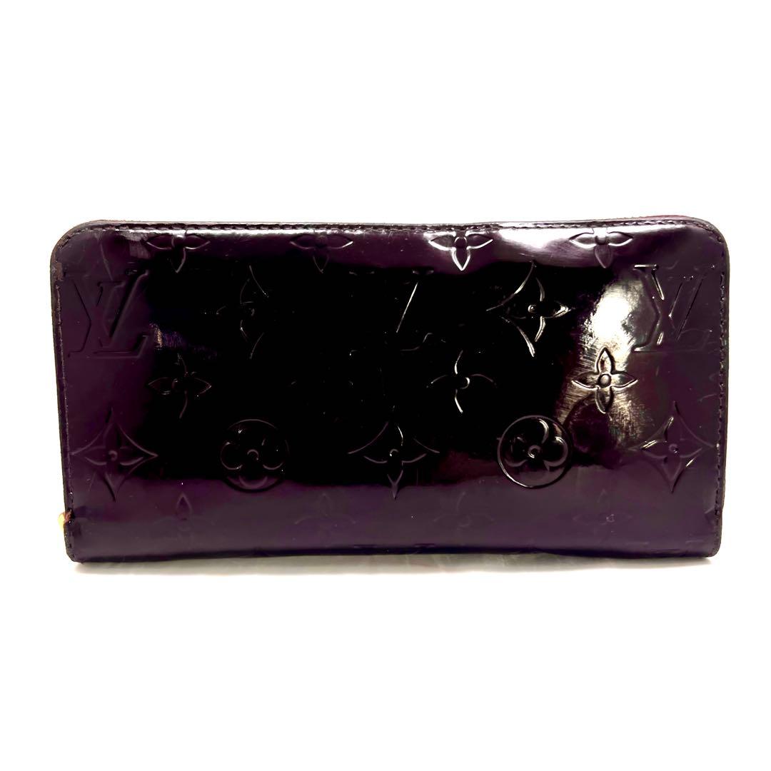 ルイヴィトン ヴェルニ アマラント ジッピーウォレット モノグラム M93522