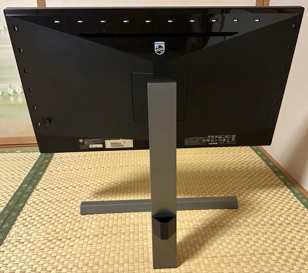 PHILIPS 279M1RV/11 27インチ 4K 144Hz