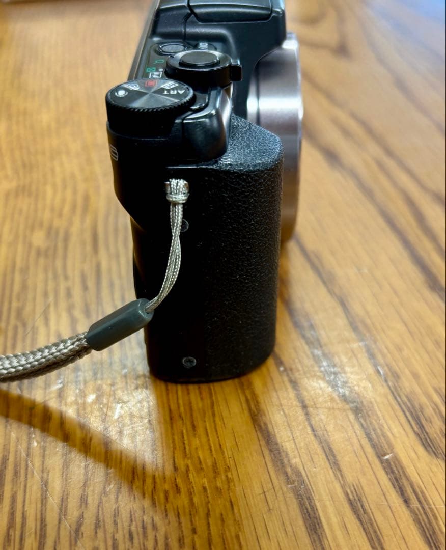 デジタルカメラ CASIO EXILIM EX-H60