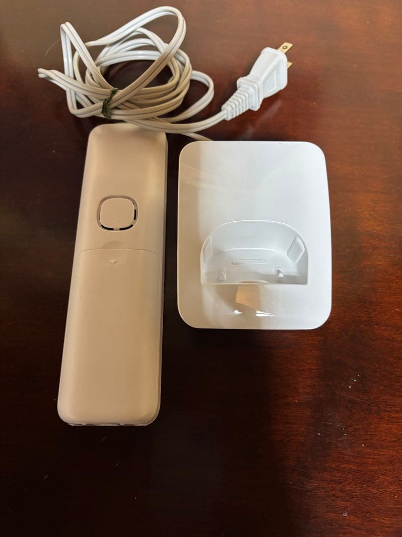 Panasonic パナソニック　コードレス電話機　VE-GD56-W