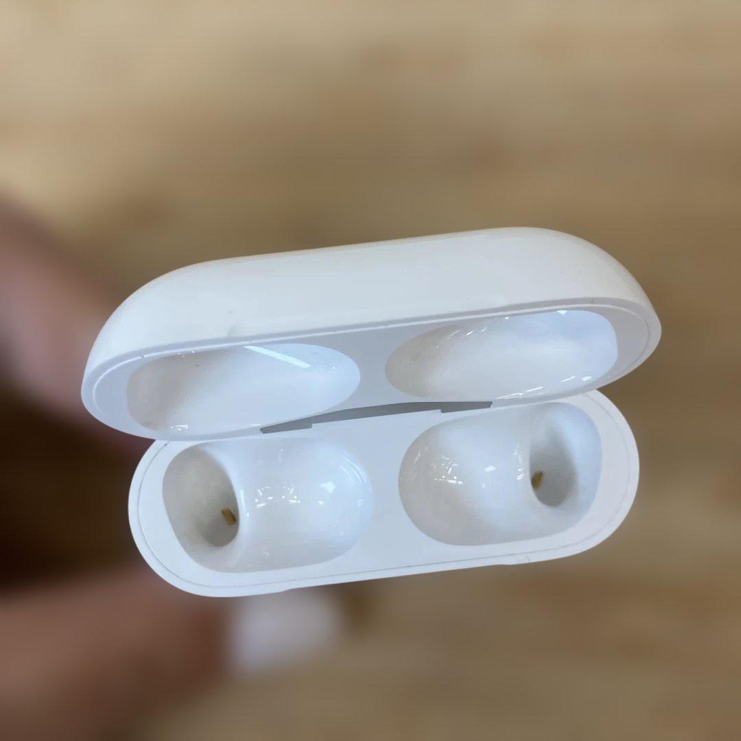 中古美品 AirPods Pro 本体 MTJV3J/A 付属品あり