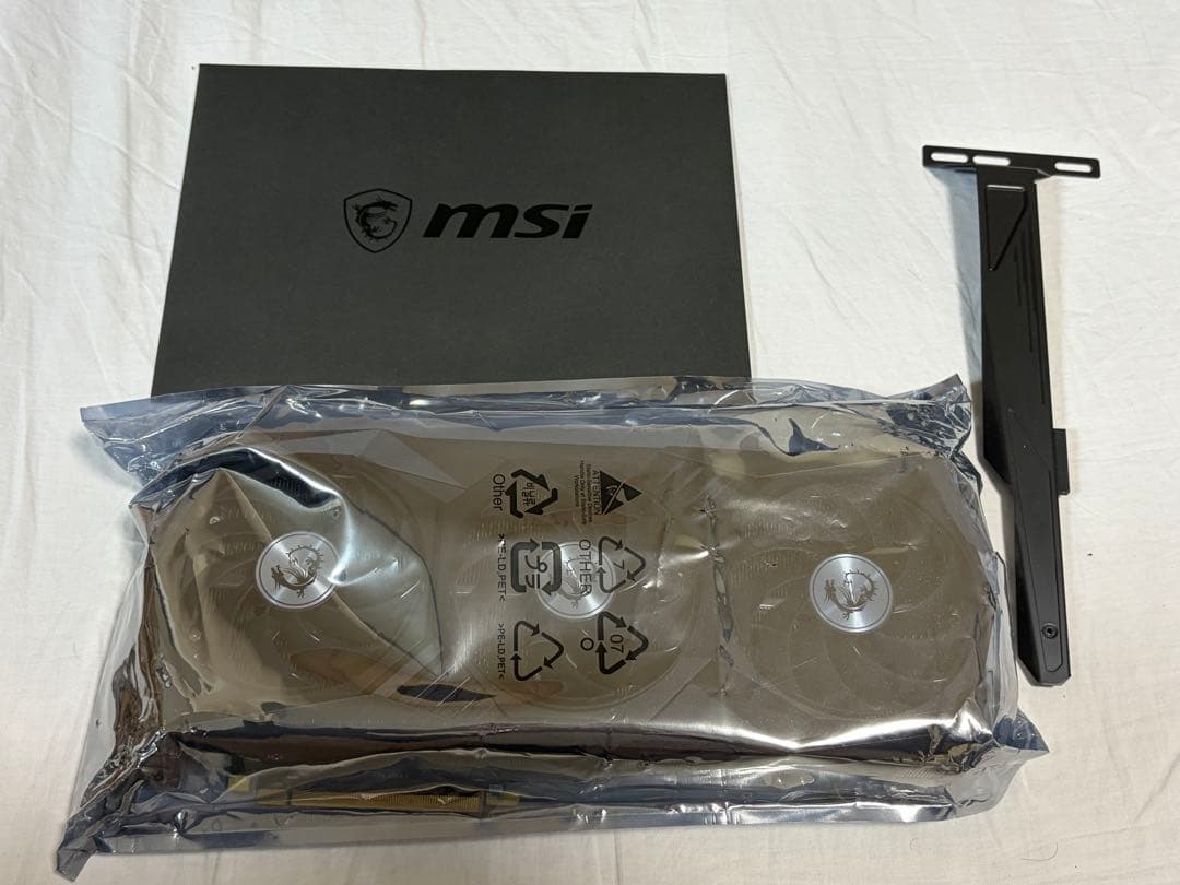 【美品】MSI GeForceRTX3080 GAMING Z TRIO 10G